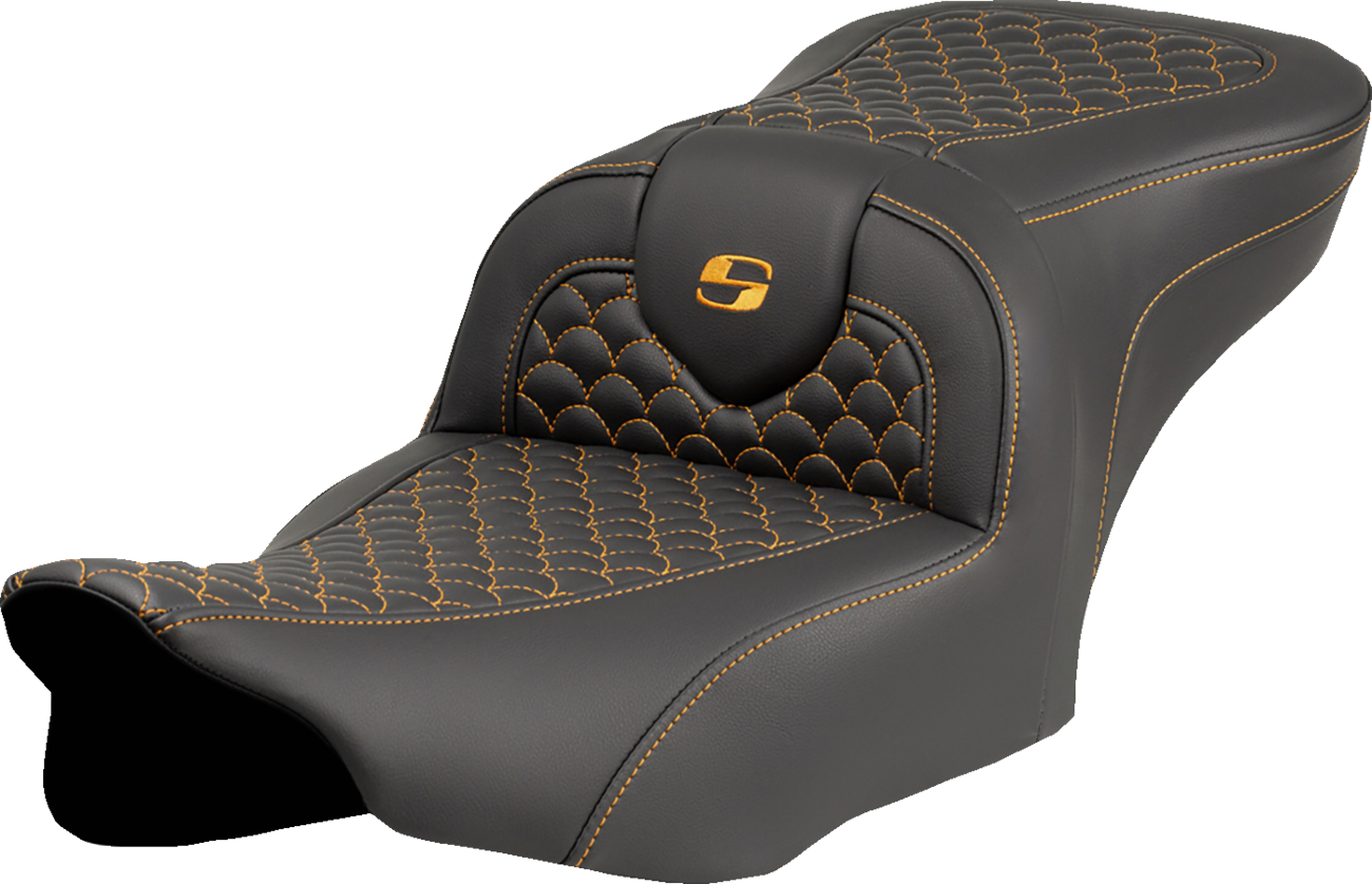 SADDLEMEN Roadsofa™ Seat - Dragon Scale Stitch - Gold Stitch - w/o Backrest - FLTR/FLHX '23-'24
