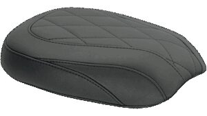 MUSTANG Wide Tripper Rear Seat - Diamond - Black