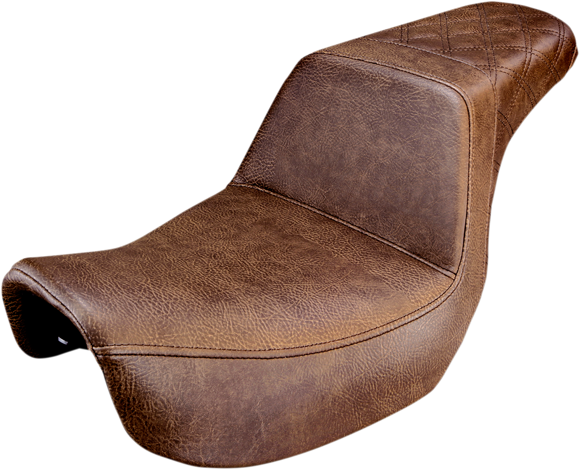 SADDLEMEN Step-Up Seat - Rear Lattice Stitched - Brown - Dyna