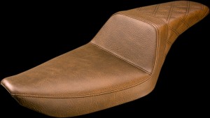 SADDLEMEN SEAT STEPUP BRN RR LS DYN