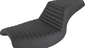 SADDLEMEN Step-Up Seat - Front Tuck-n-Roll/Rear Lattice Stitch - Black