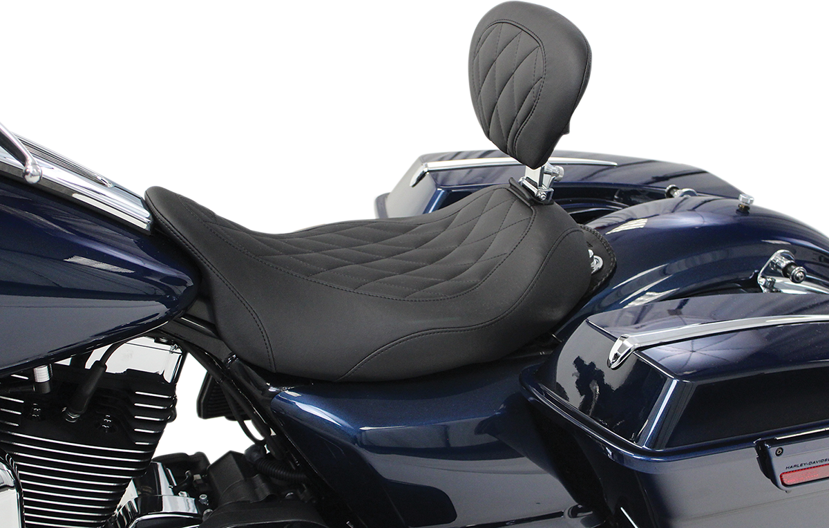 MUSTANG Wide Tripper™ Solo Seat - With Removable Driver Backrest - '08+