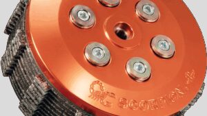 BARNETT Hydraulic Scorpion Clutch - Dyna '06/Big Twin '07-'10