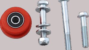 T.M. DESIGNWORKS Chain Roller - Red