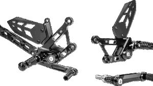 GILLES TOOLING MUE2 Rearset - Black - Yamaha