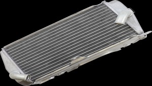 CV4 RADIATOR HOSE KIT RED