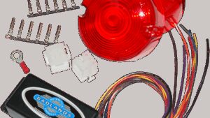 BADLANDS Plug-In Illuminator with Red Lenses - 6 Pin