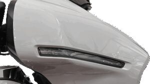 WIND VEST Windshield - 9-1/2" - Light Smoke - FLHX, FLHXSE