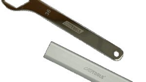 CRUZTOOLS Axle Wrench w/Extension Handle - For Rear Axle Nut - Harley-Davidson