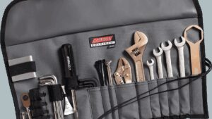 CRUZTOOLS Tool Kit - Roll-Up - BMW