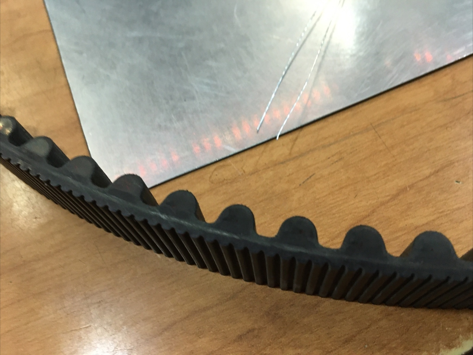 Harley Davidson oem Rear Belt 139 Tooth #40040-05