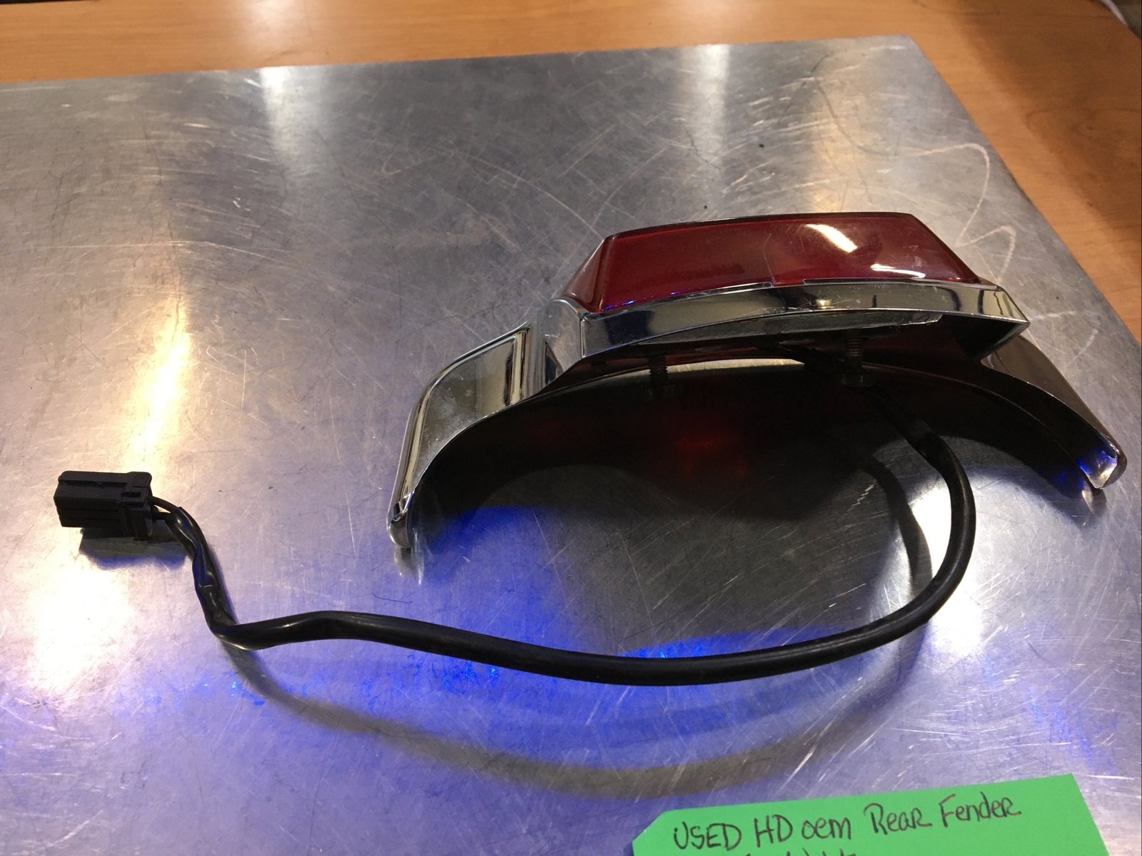 Harley Davidson oem Rear Fender Tip Light #59672-99