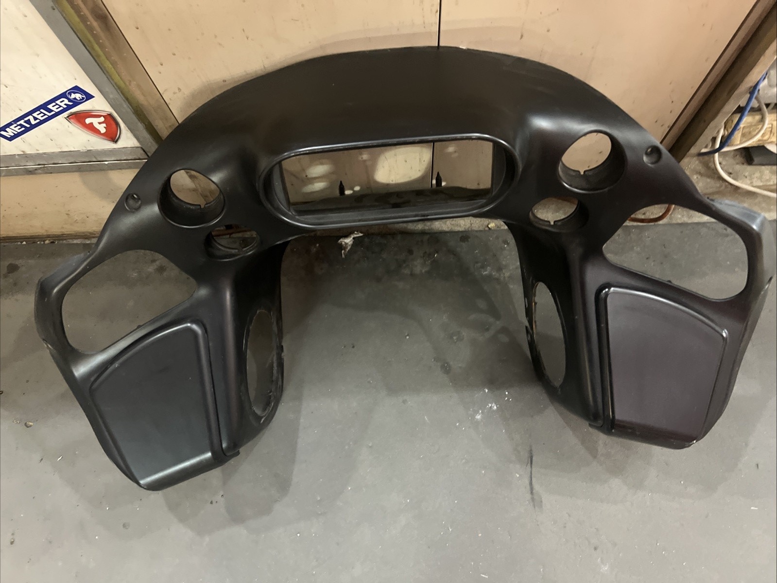 Harley Davidson oem FLTR Inner Fairing Assembly #58734-98