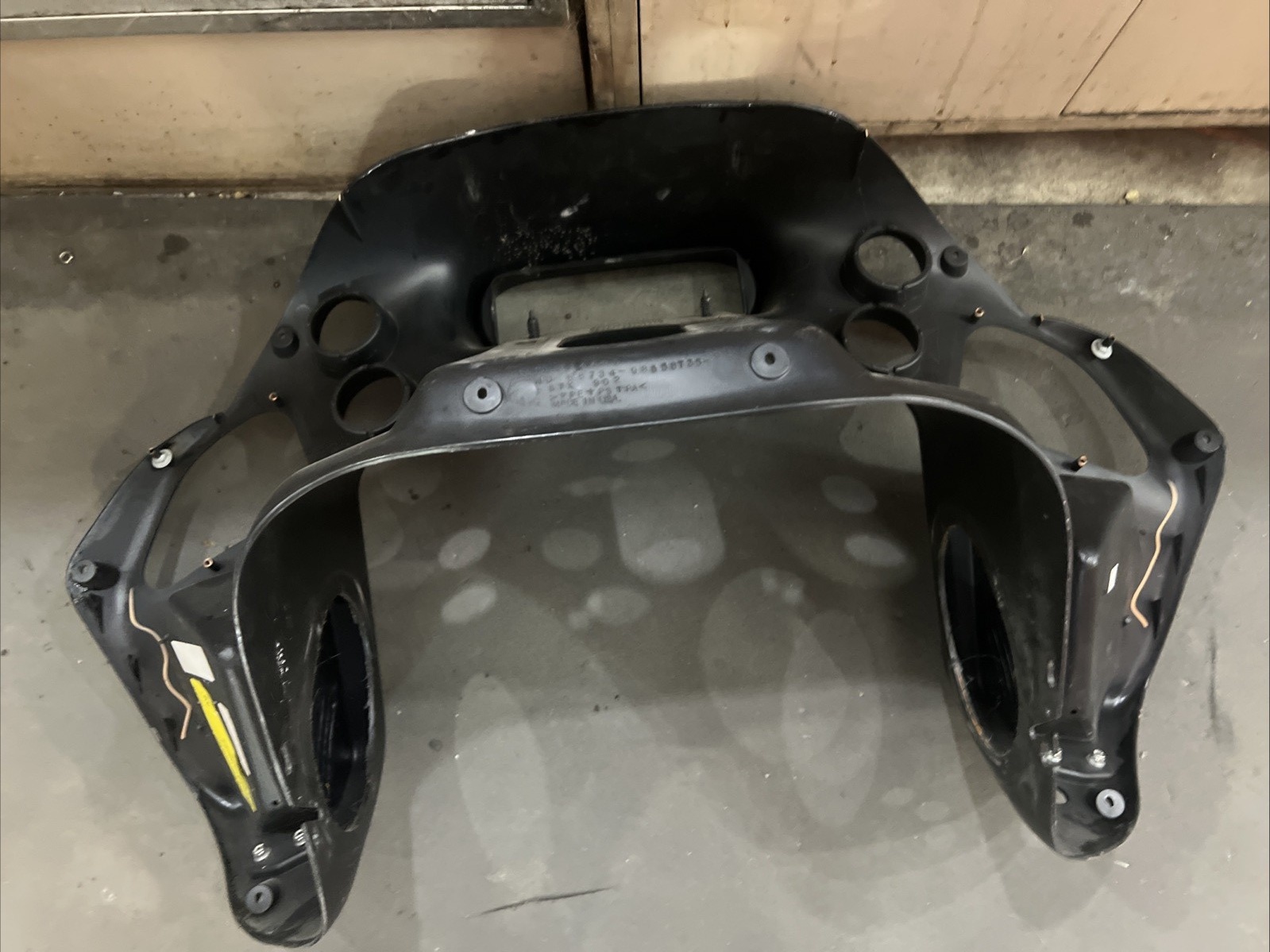 Harley Davidson oem FLTR Inner Fairing Assembly #58734-98