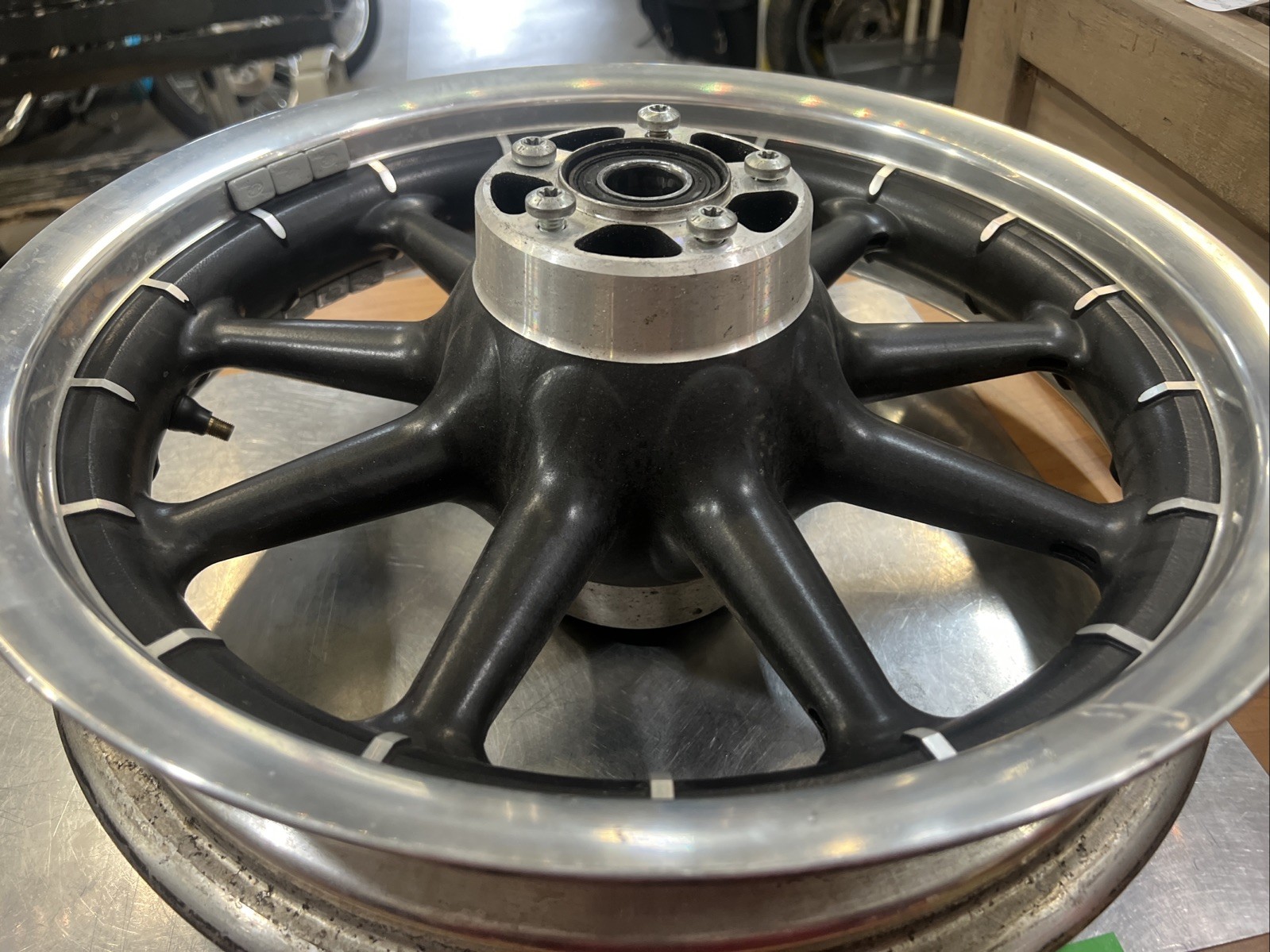 Harley Davidson oem 9-Spoke Front Wheel Black #43345-00