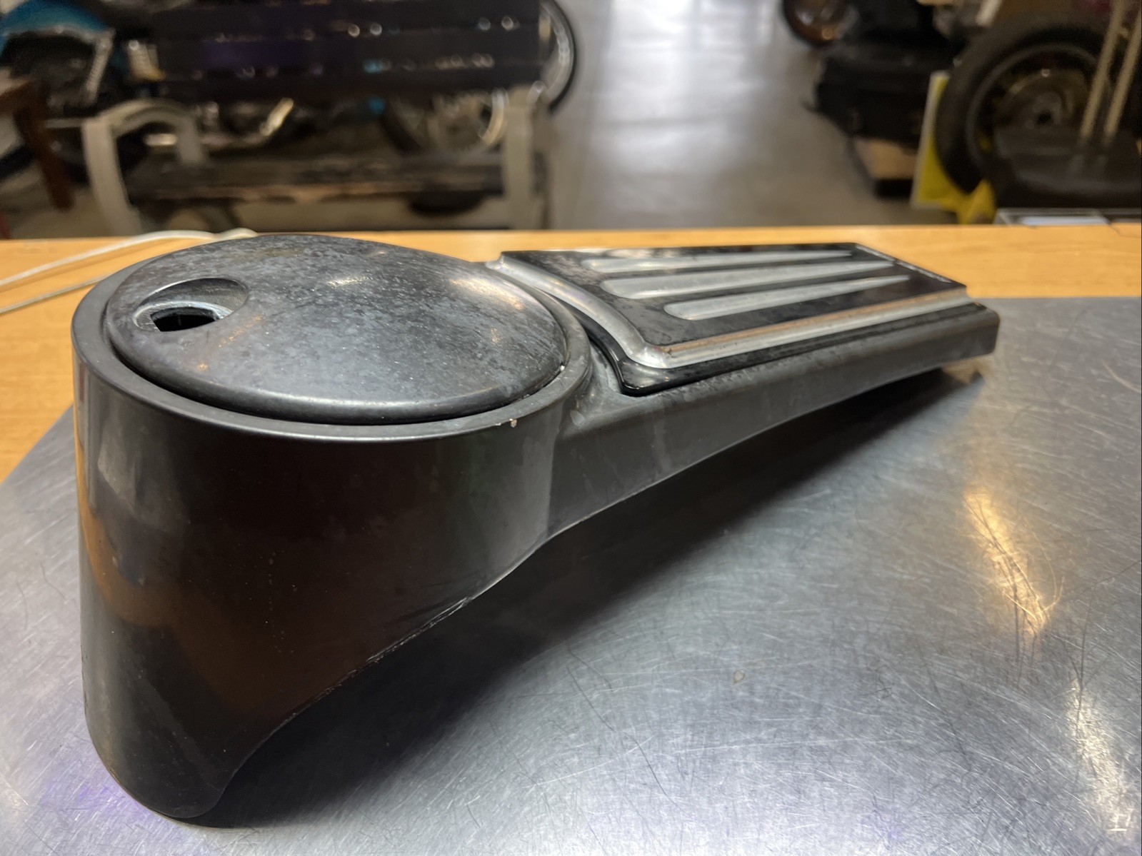 Harley Davidson oem Fuel Tank Console W/Arlen Ness Dash