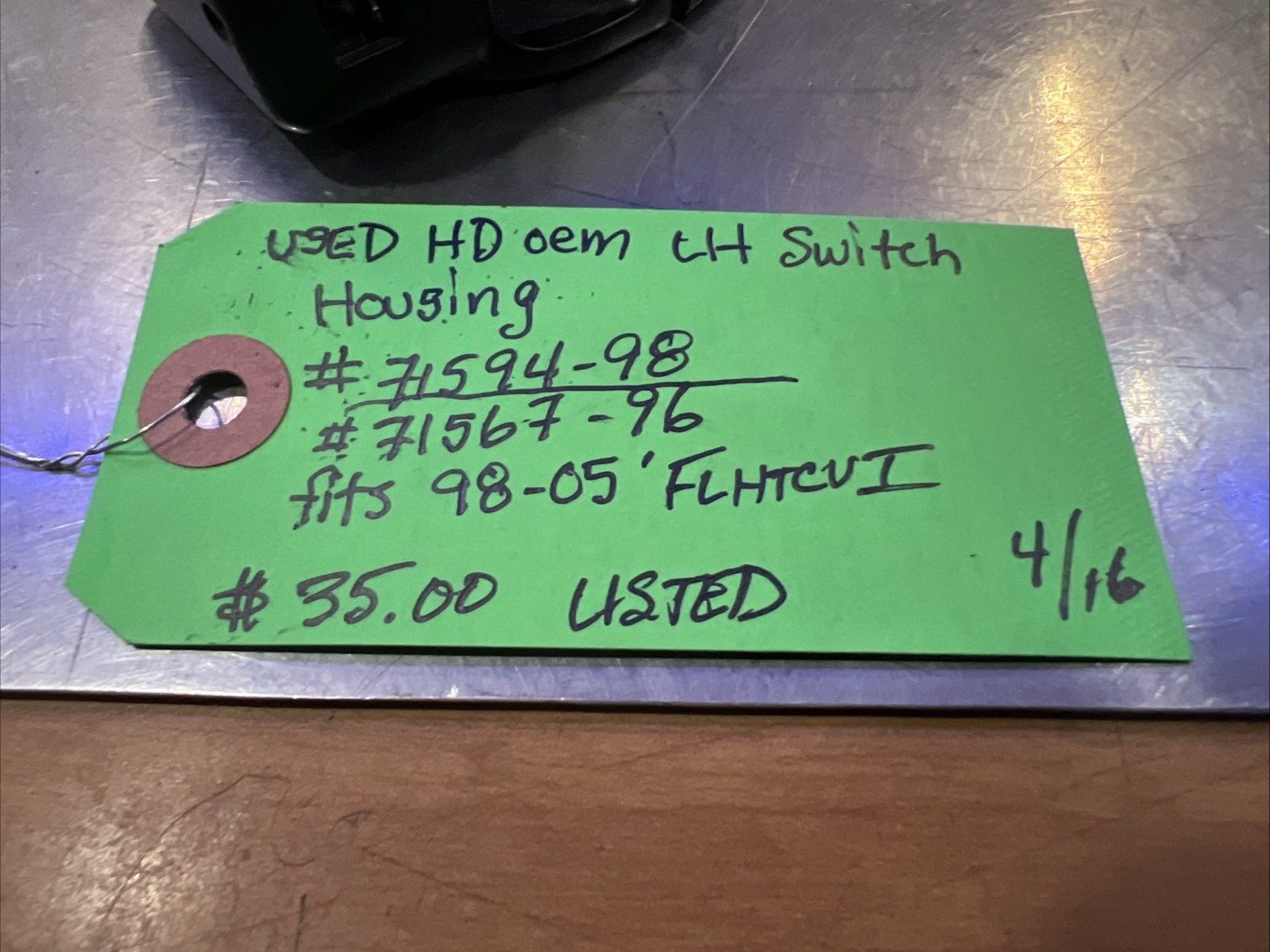 Harley Davidson oem LH Switch Housing #71594-98