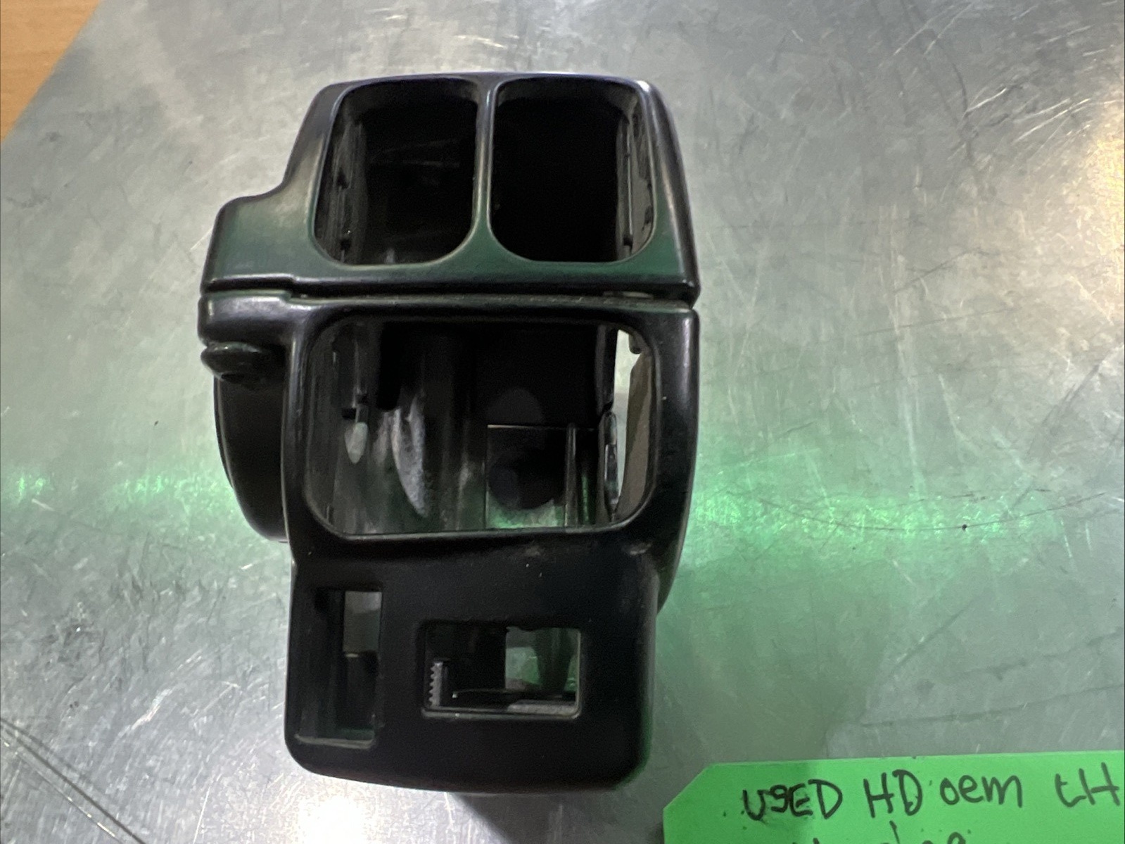 Harley Davidson oem LH Switch Housing #71594-98