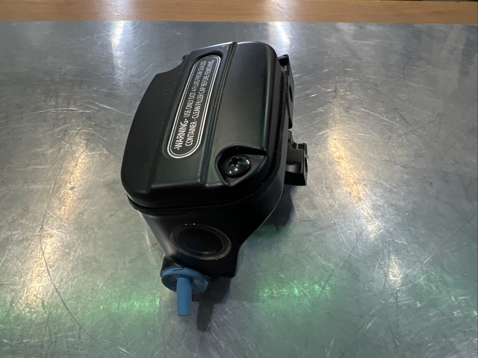 Harley Davidson oem Front Master Cylinder #44551-08F