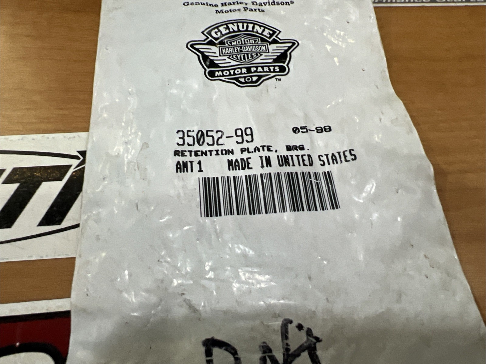 Harley Davidson oem Cam Bearing Retention Plate #35052-99