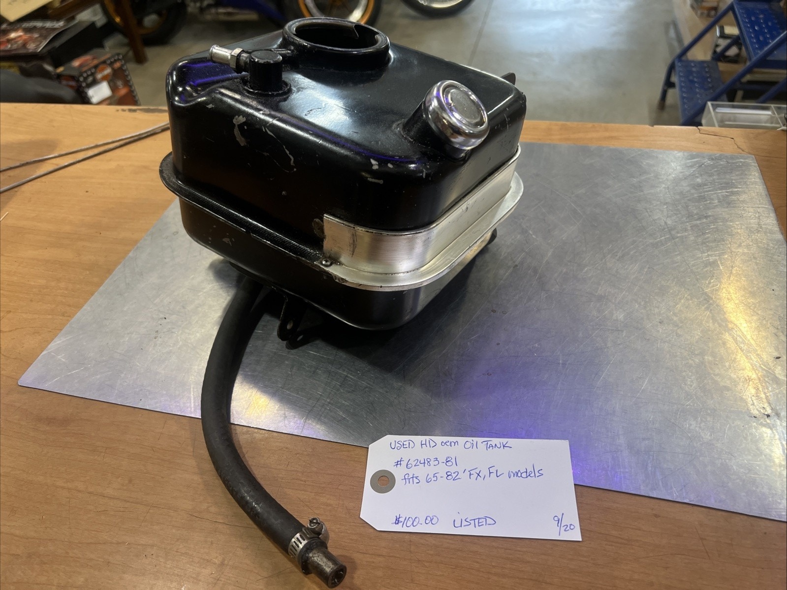 Harley Davidson oem Oil Tank #62483-81 | Knobtown Cycle