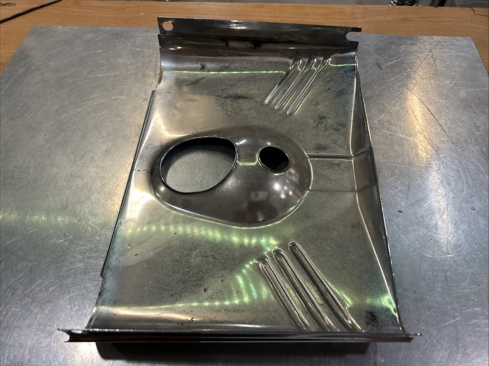 Harley Davidson oem Chrome Front Panel #67808-86