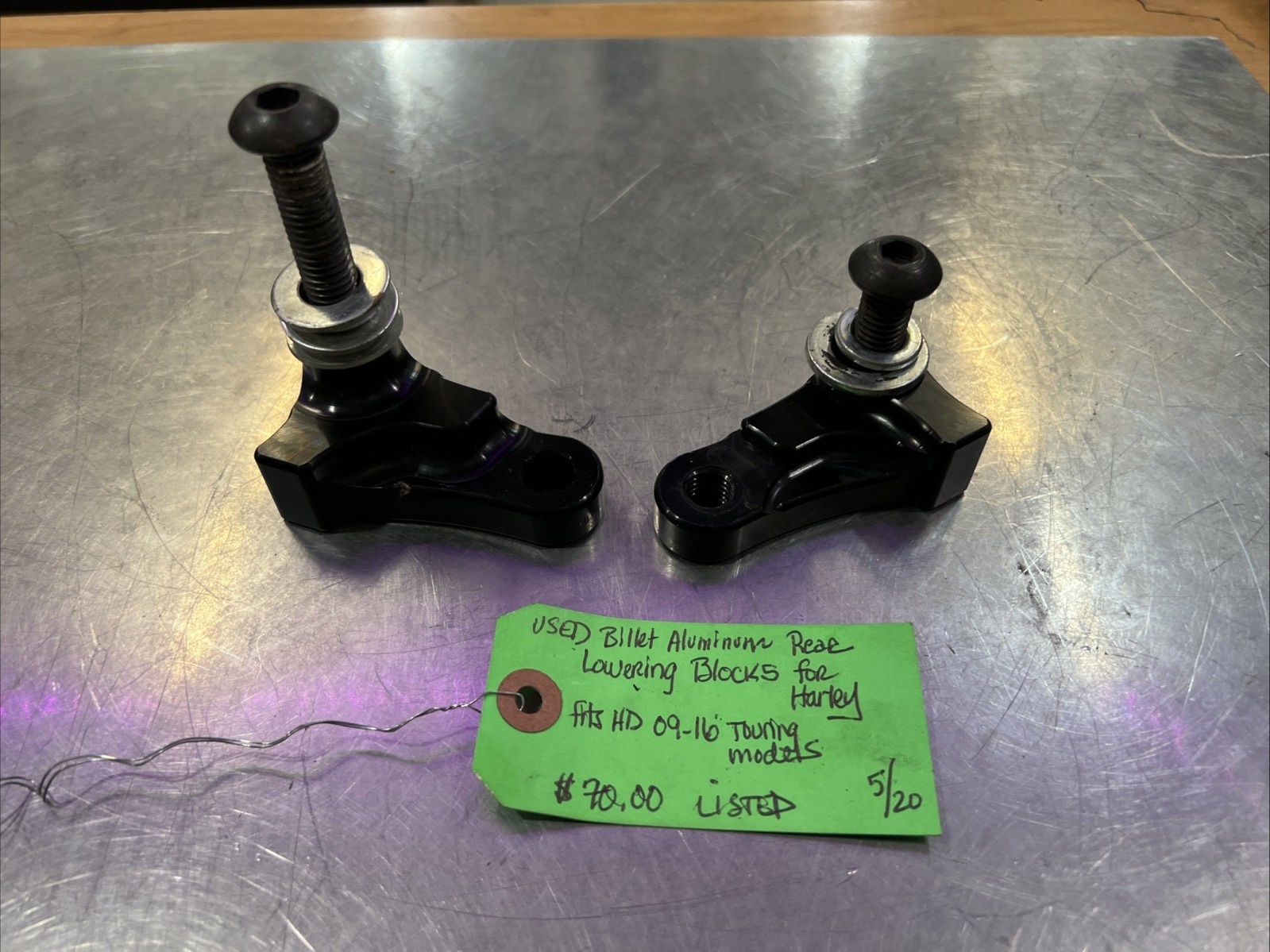 Billet Aluminum Rear Lowering Blocks For Harley 