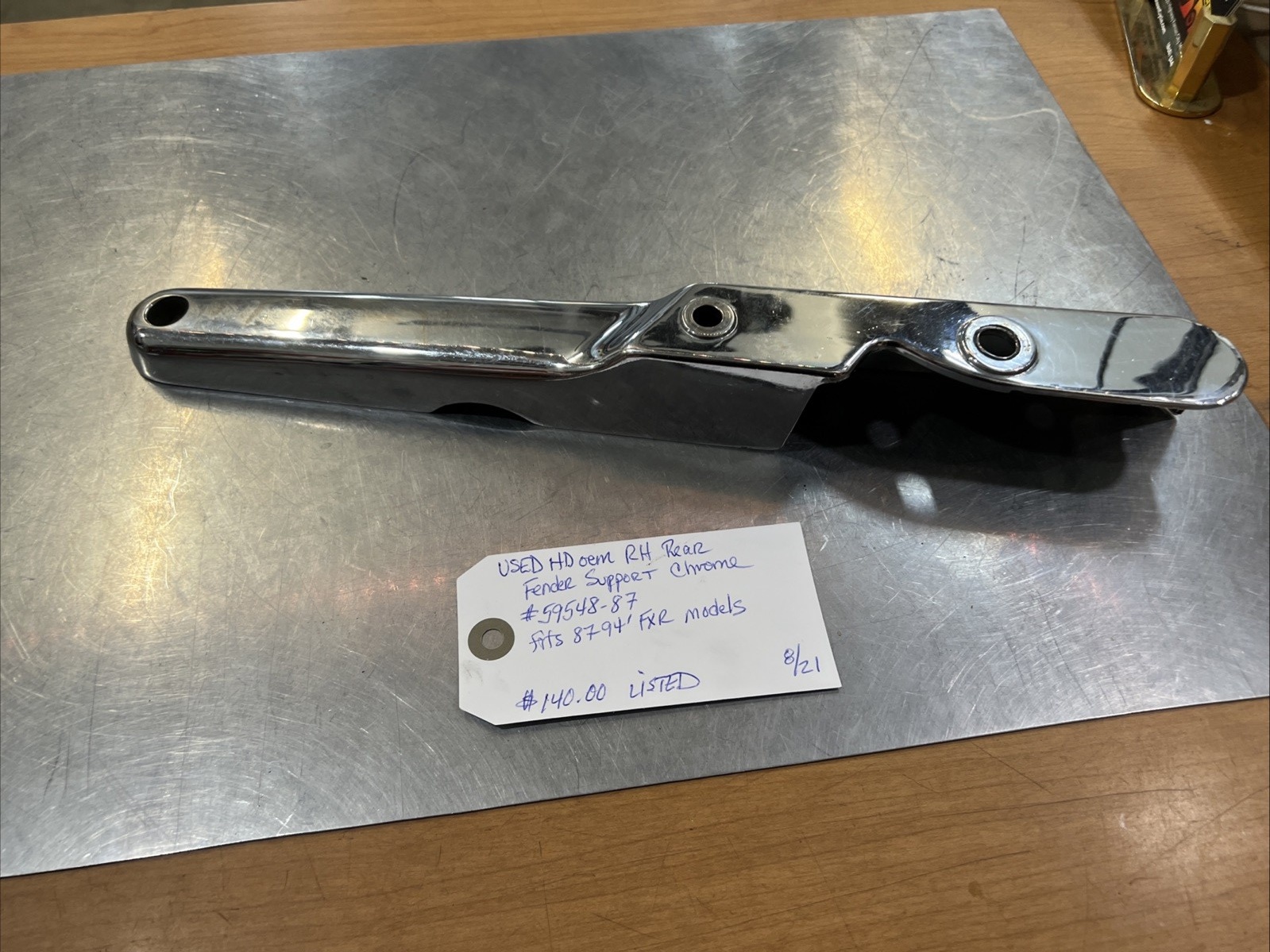 Harley Davidson oem RH Rear Fender Support Chrome #59548-87