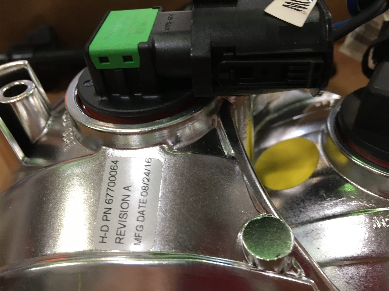 Harley Davidson oem Dual Halogen Headlight Assembly 7”