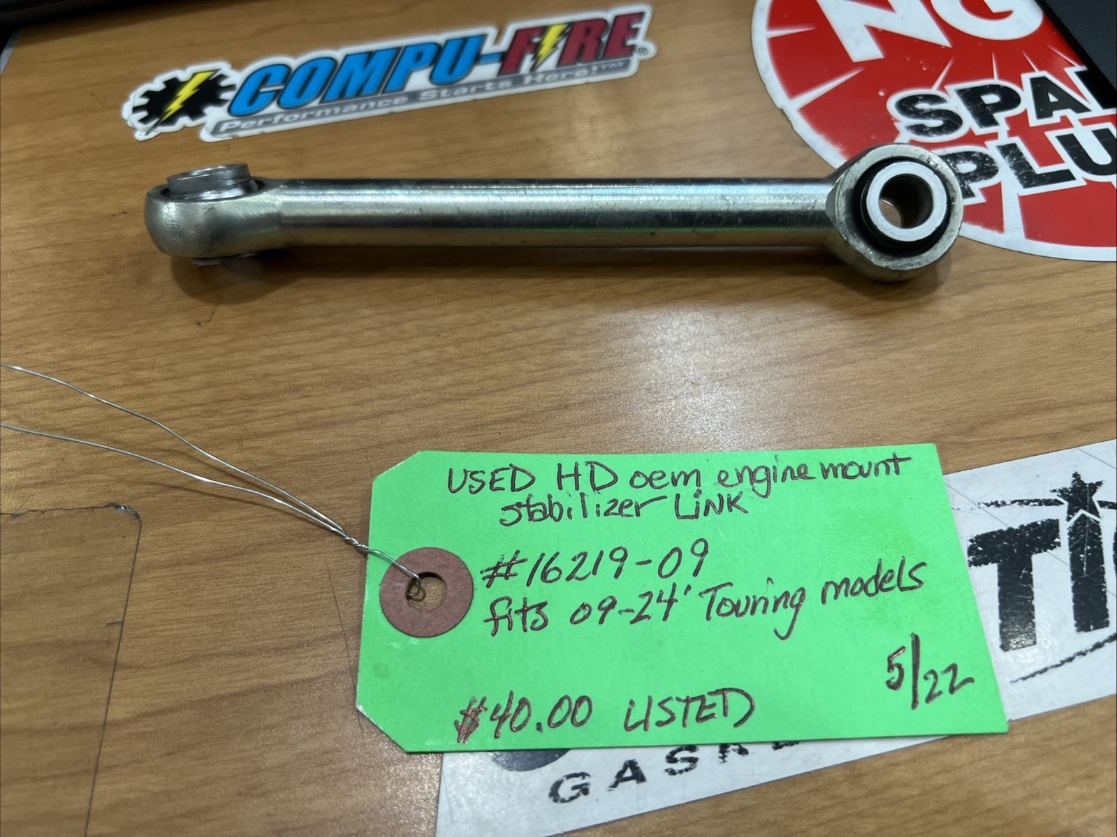 Harley Davidson oem Engine Mount Stabilizer Link #16219-09