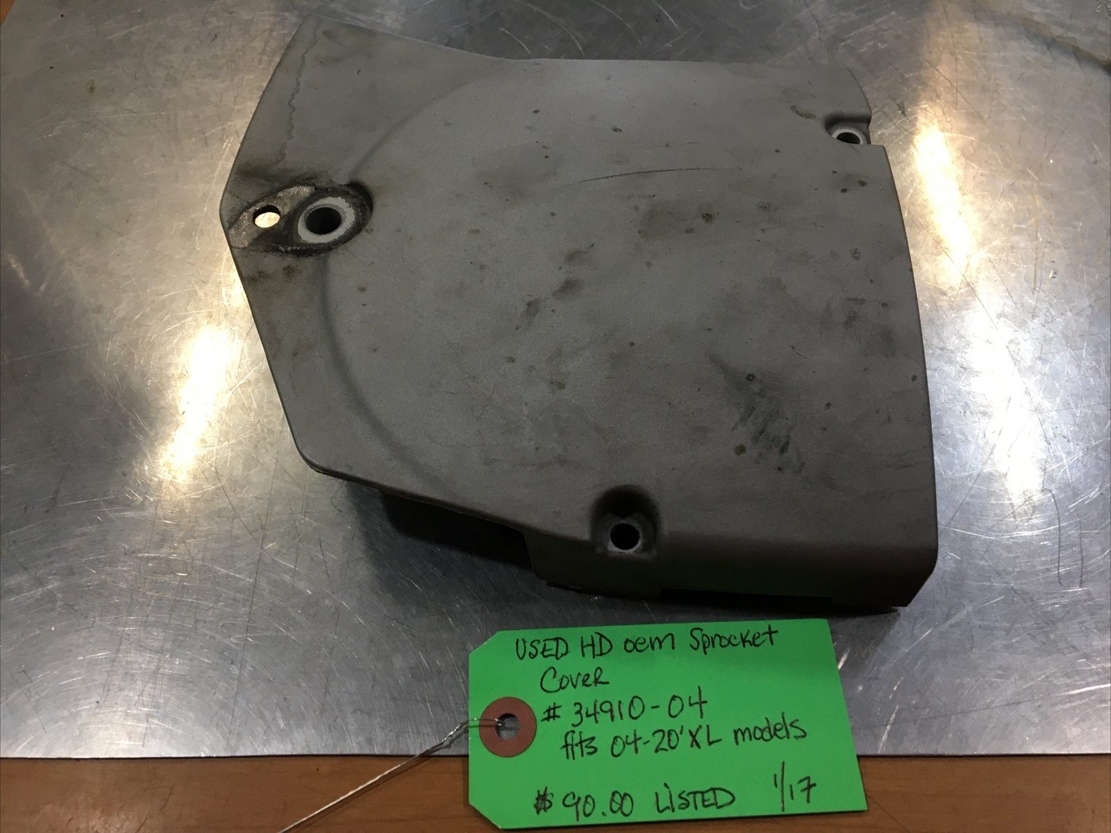 Harley Davidson oem Sprocket Cover #34910-04