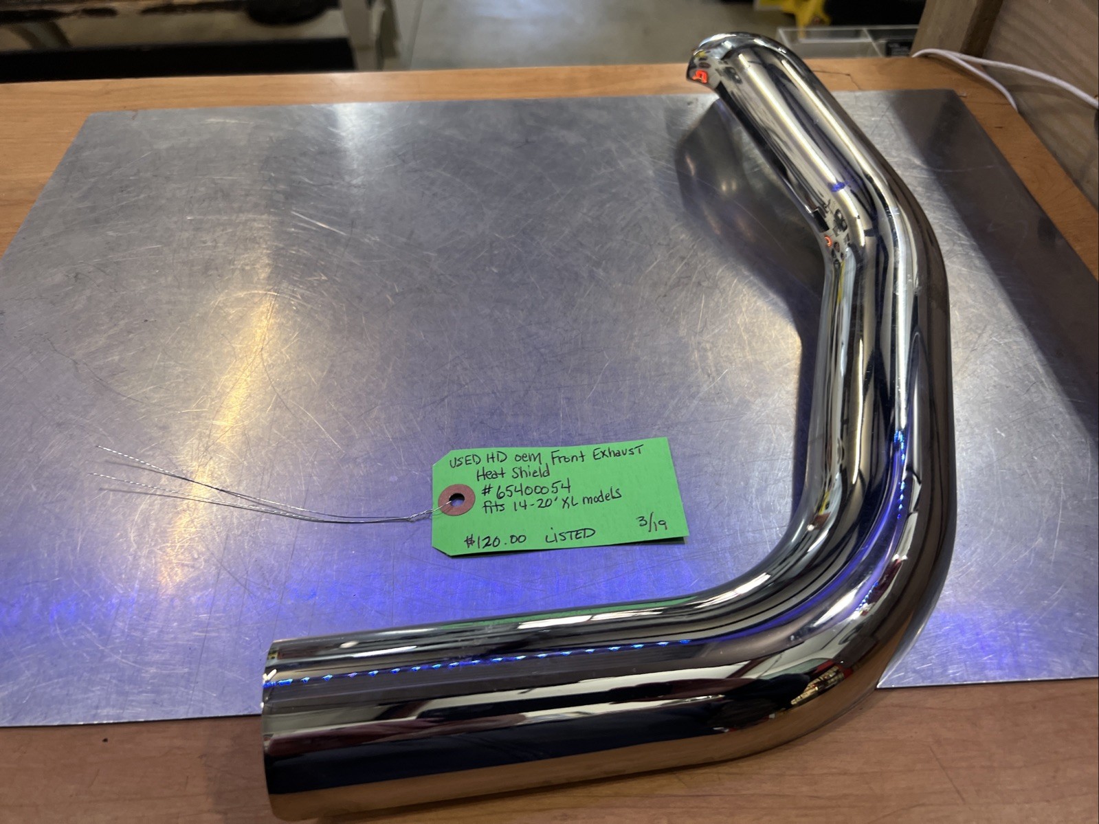 Harley Davidson oem Front Exhaust Heat Shield #65400054