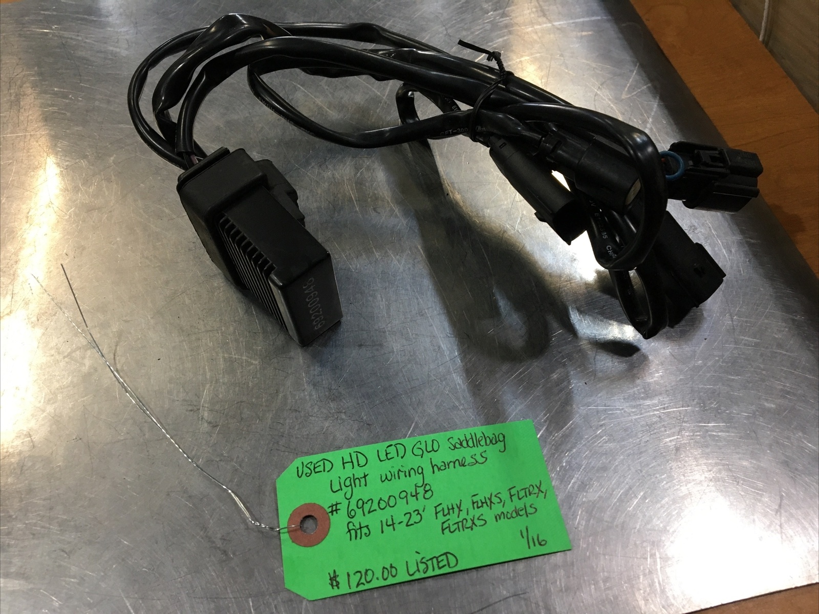 Harley Davidson LED GLO Saddlebag Light Wiring Harness