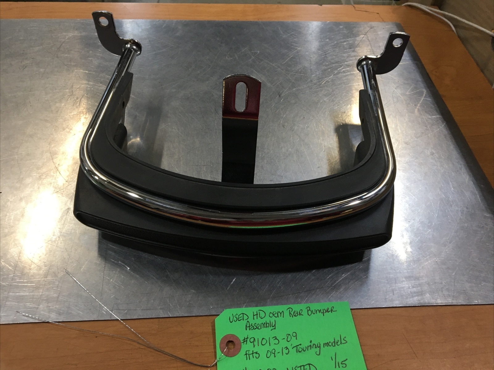 Harley Davidson oem Rear Bumper Assembly #91013-09