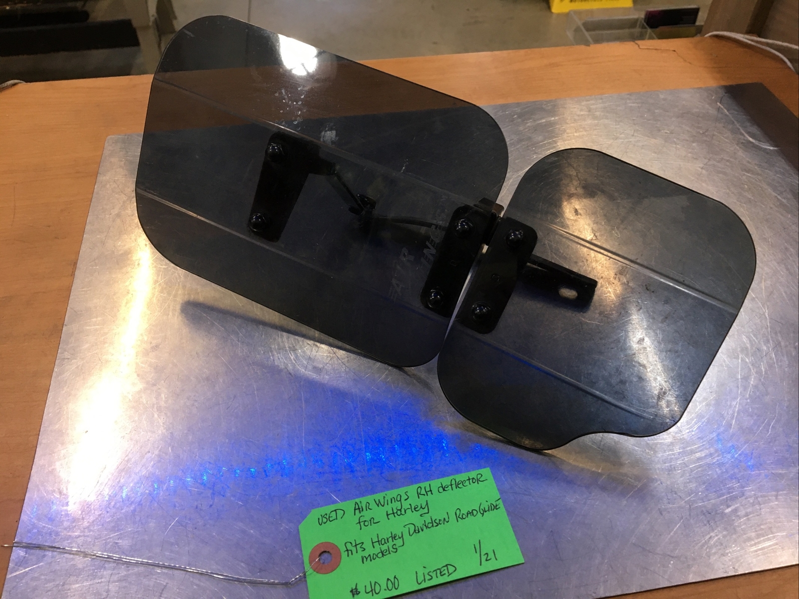 Air Wings RH Deflector For Harley  | Knobtown Cycle