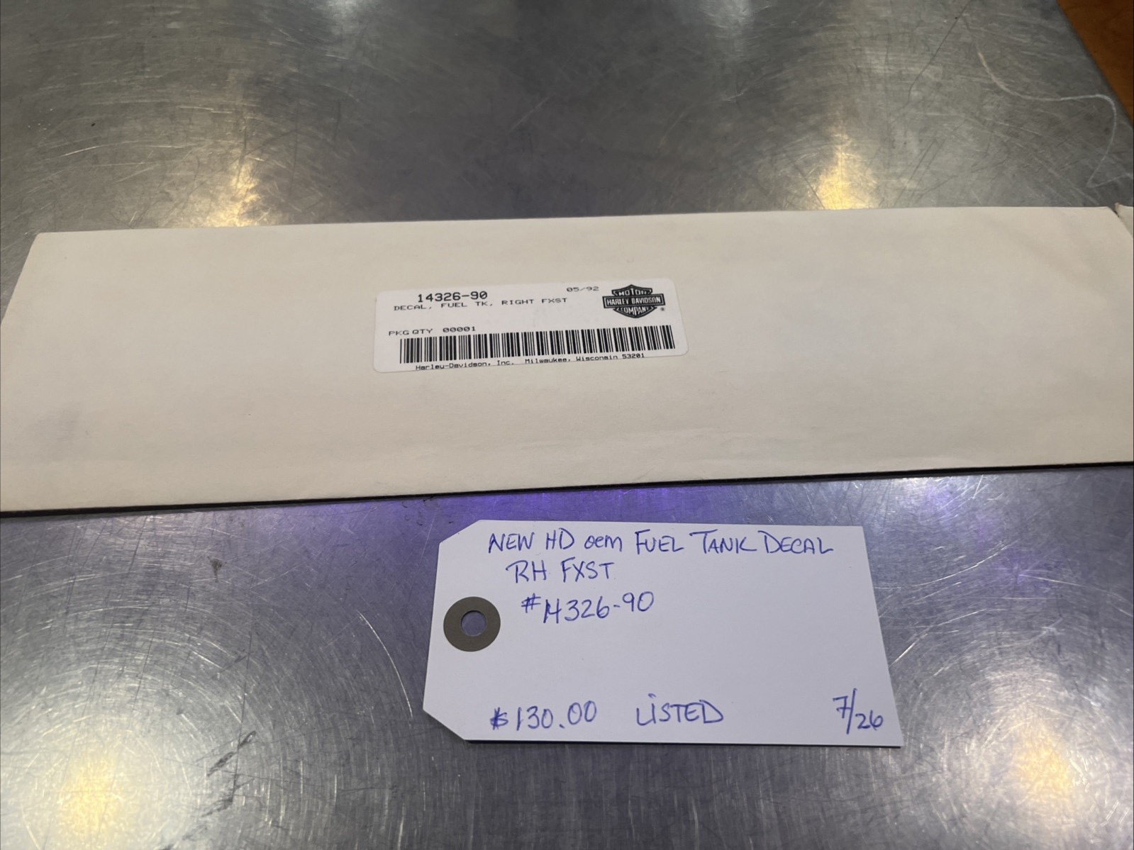 Harley Davidson oem Fuel Tank Decal RH FXST #14326-90