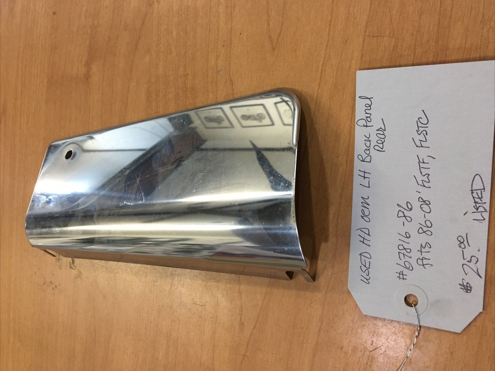 Harley Davidson OEM LH Back Panel Rear #67816-86