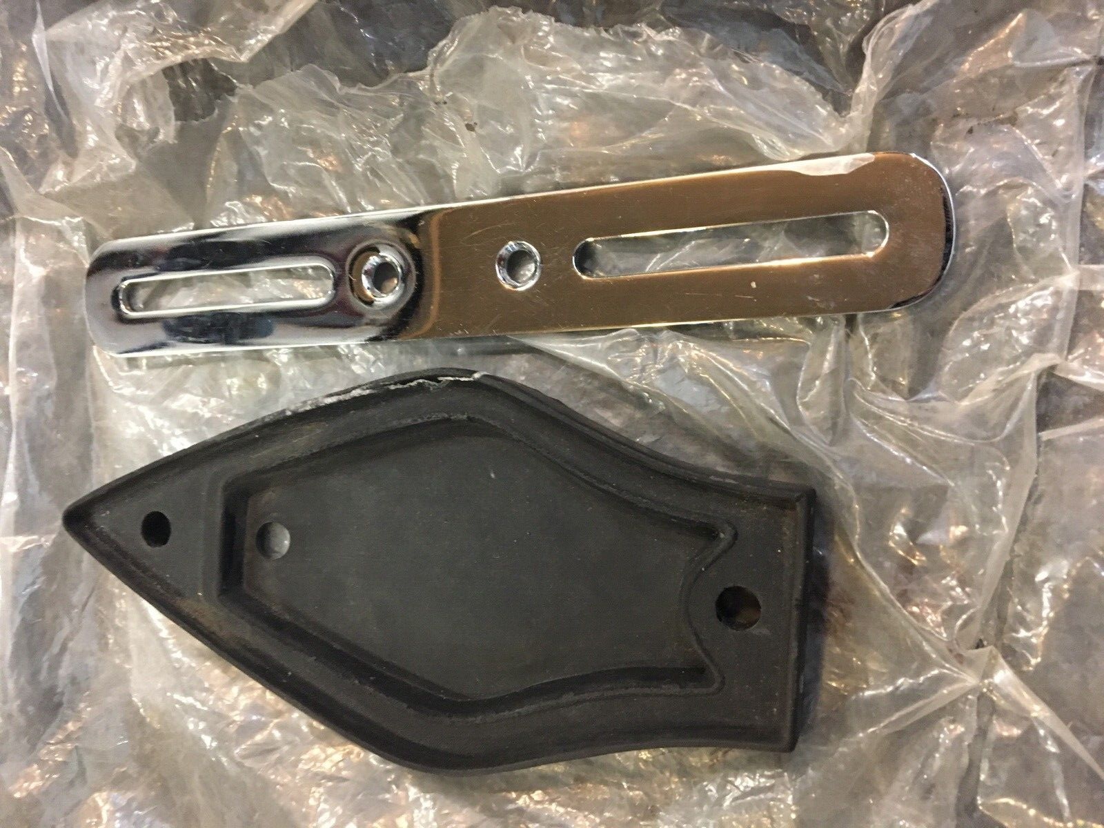 Fresno Teardrop Taillamp Gasket And Stainless Plate Bracket