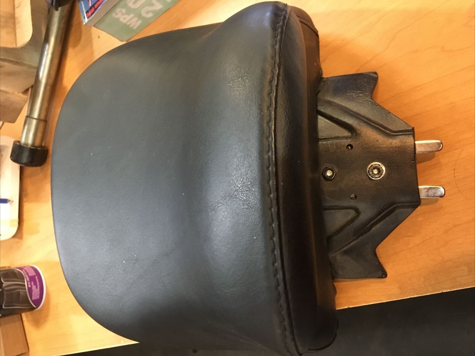 Harley Davidson OEM Passenger Seat #52175-96