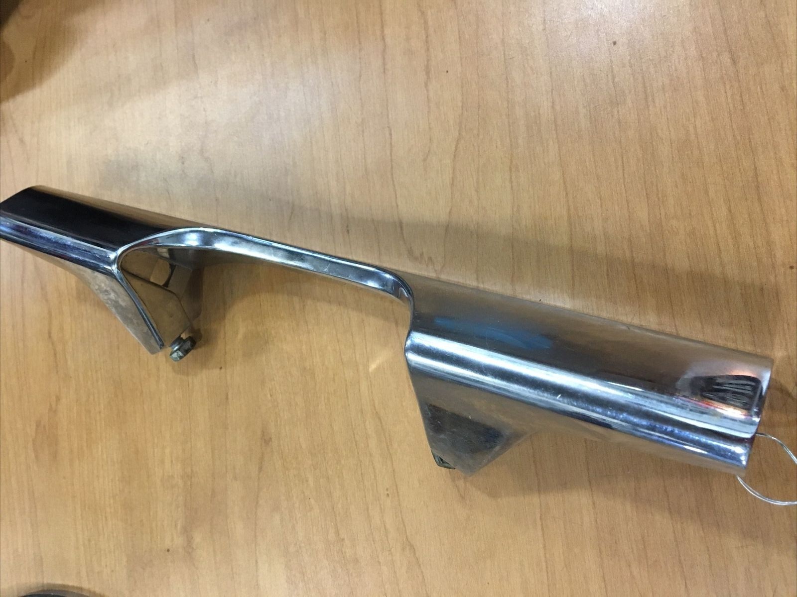 Harley Davidson OEM rear turn signal bracket #68510-74C