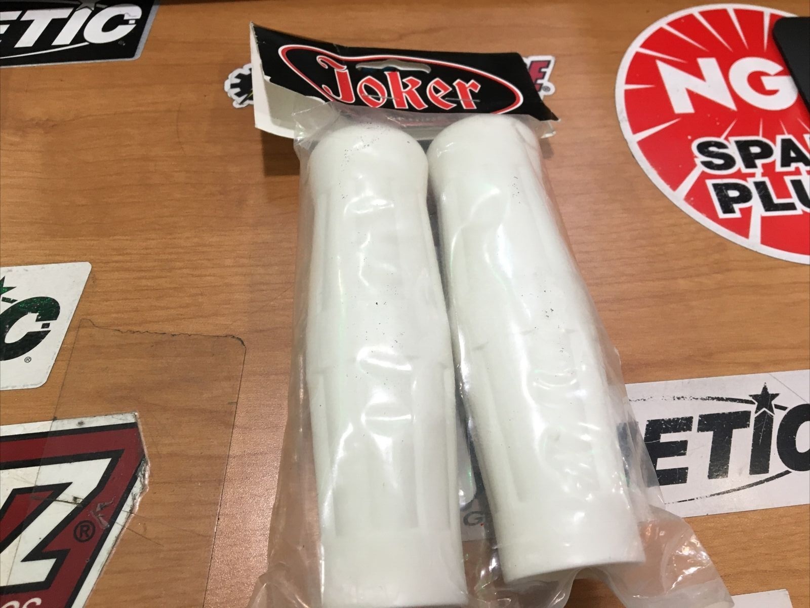 Custom Rubber Radial Grips White #0630-0380 | Knobtown Cycle