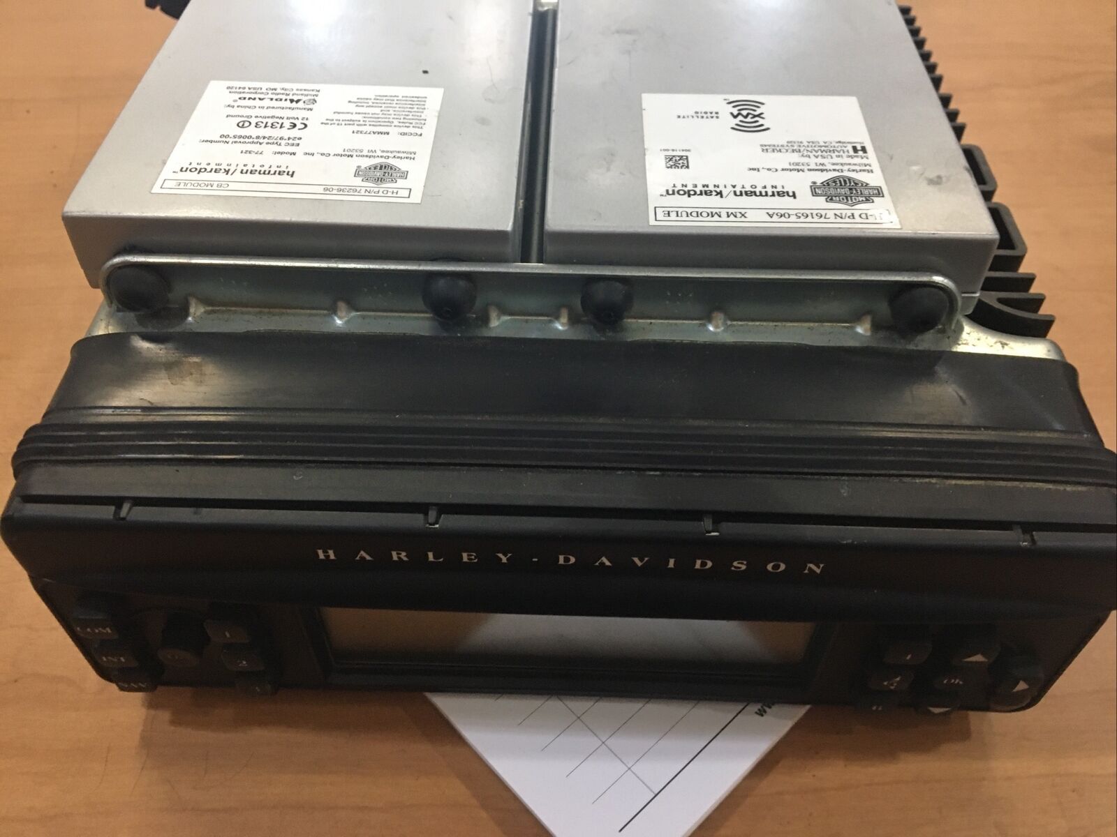 Harley Davidson Oem Harmon/Kardon Cb/XM Radio #76160-06