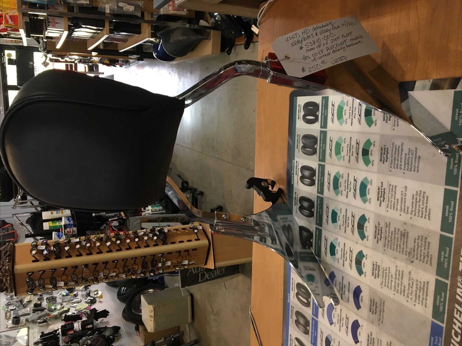 Harley Davidson Oem Detachable Sideplates And Sissybar And