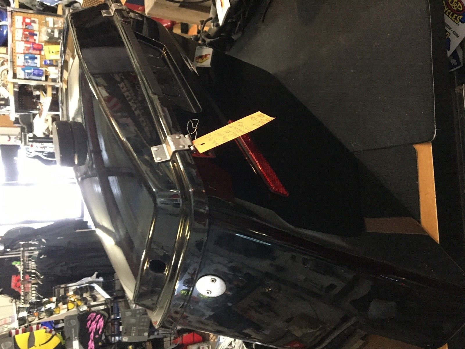 OEM RH Saddlebag Assembly Police Style #90870-95DH