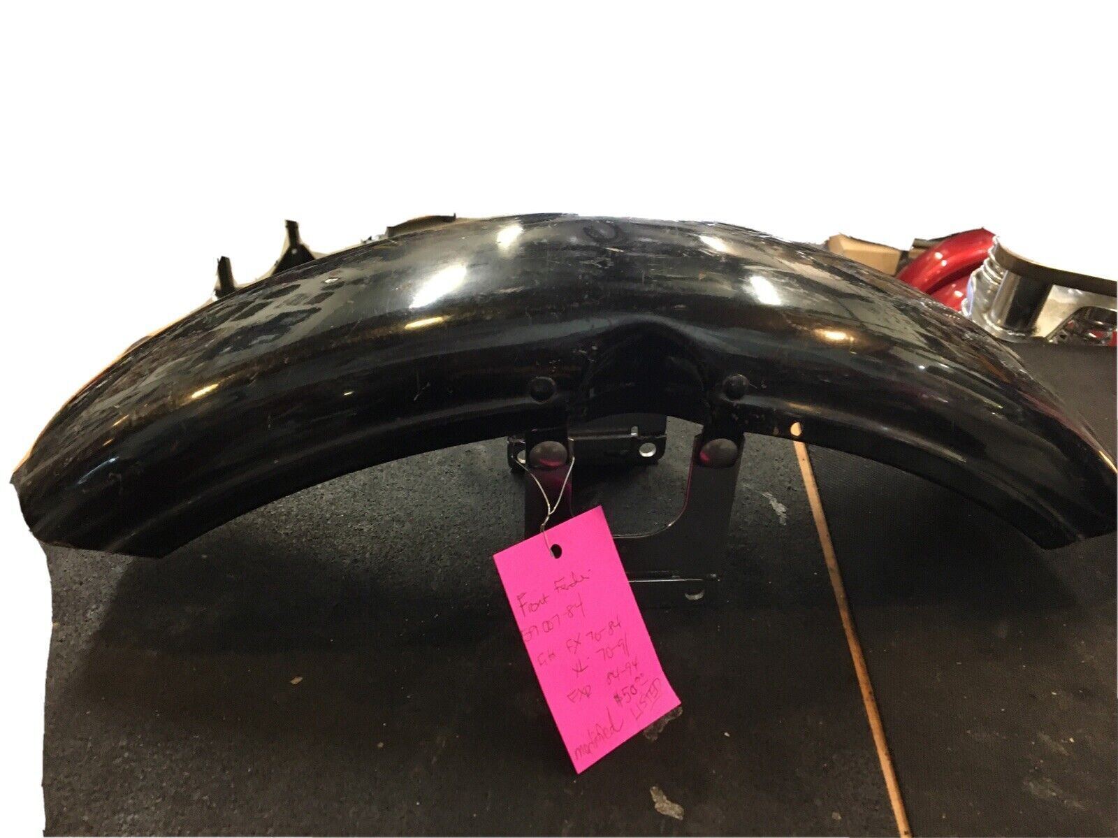 Harley Davidson Front Fender #59007-84 | Knobtown Cycle