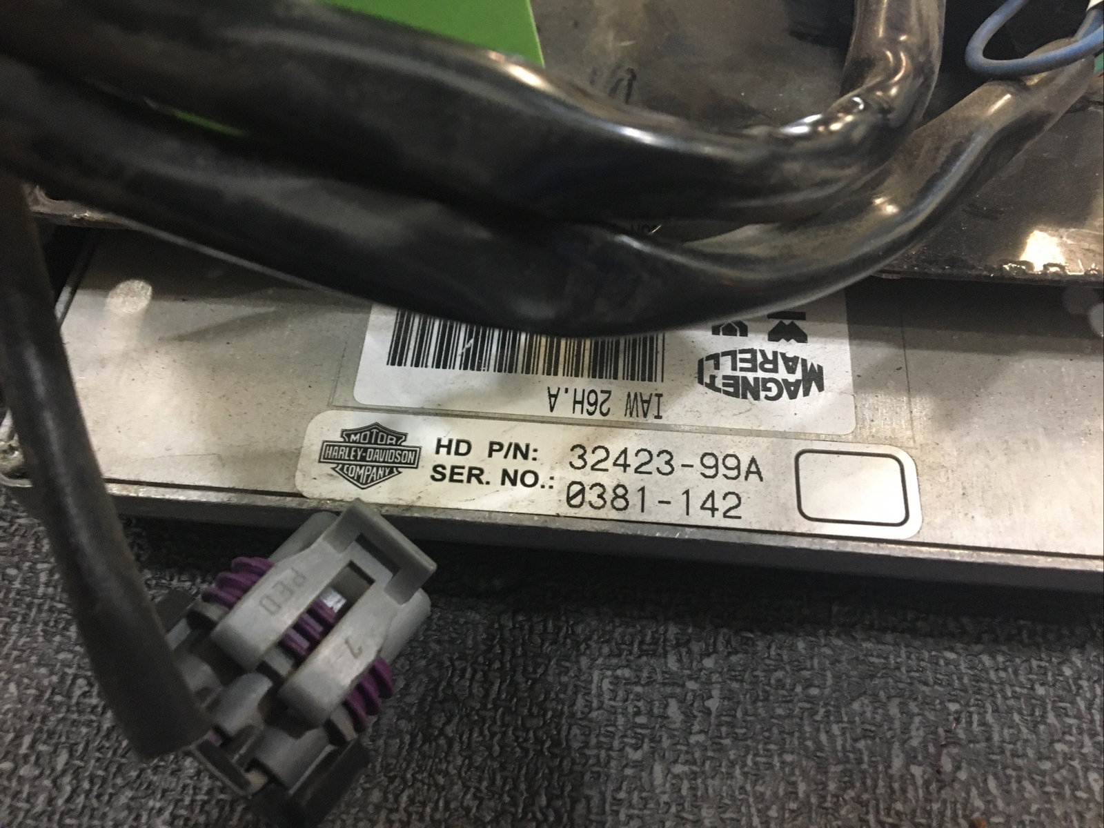 Harley Davidson OEM ECM module and harness #32423-99A