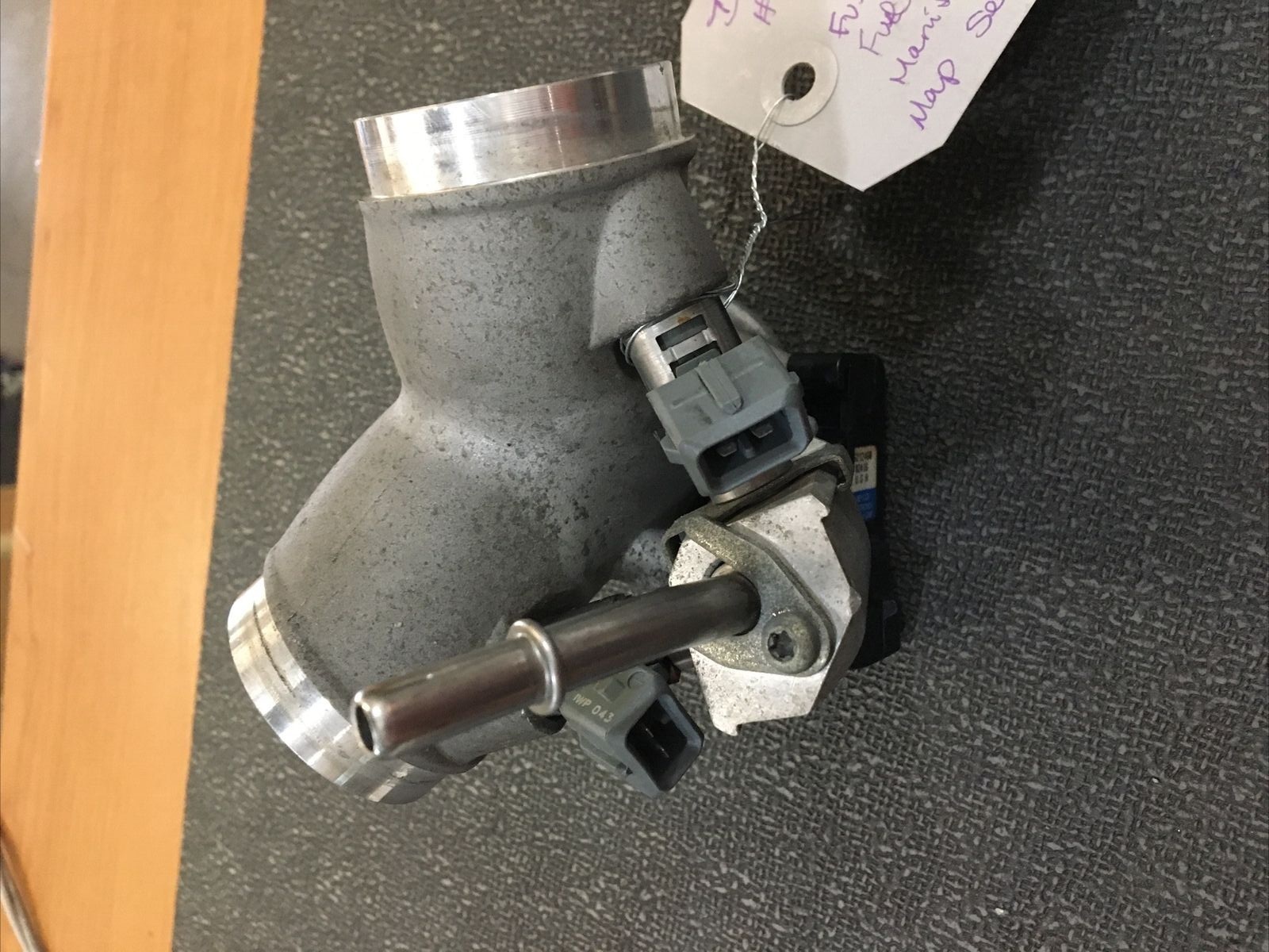 Harley Davidson OEM EFI intake manifold #27630-01