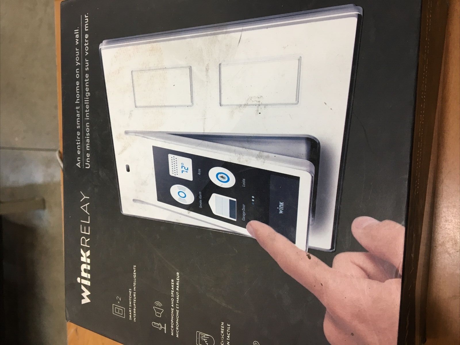 Relay Wall-mounted Smart Home Controller,4.3” Touchscreen