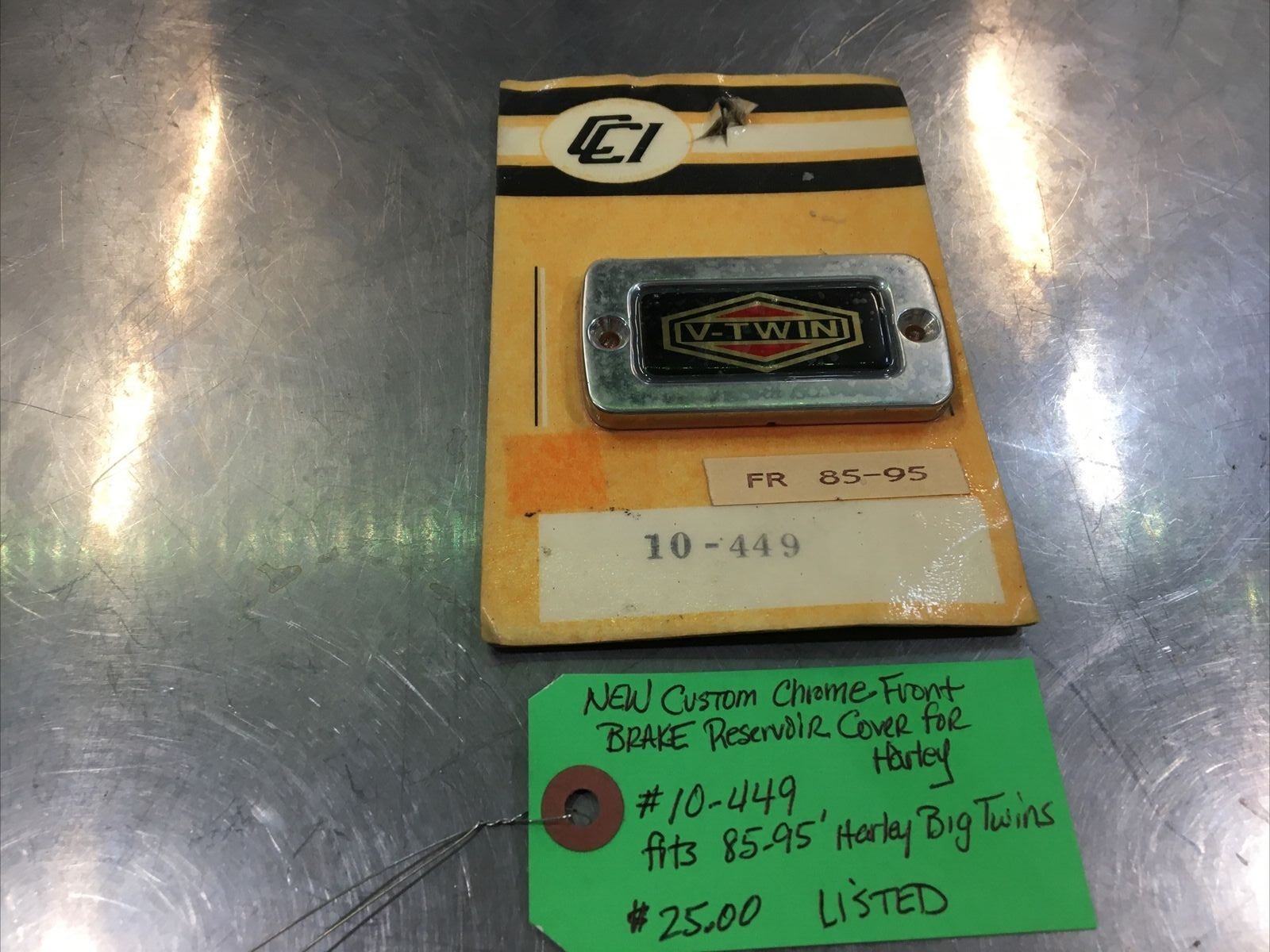 Front Brake Reservoir Cover For Harley #10-449