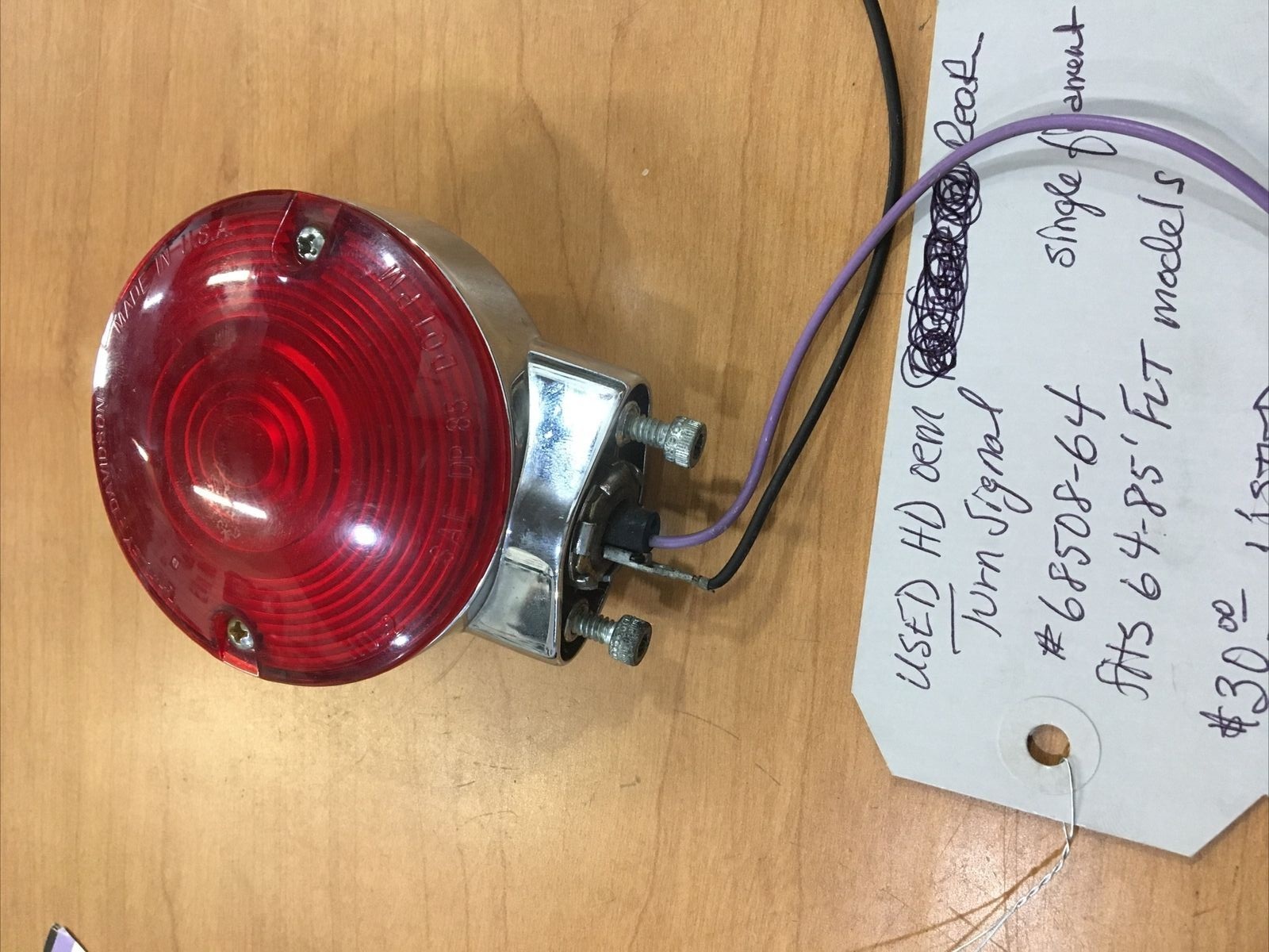 Harley Davidson OEM Rear turn signal #68508-64